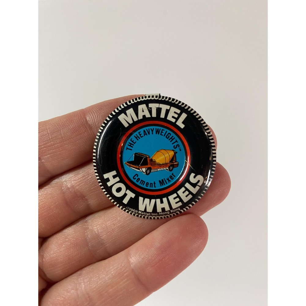 1969 Redline Pin Button, Metal, Hong Kong‎ Mattel Cement Mixer